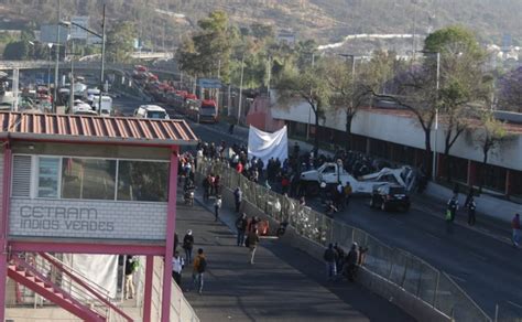 Bloqueo De Transportistas El Universal