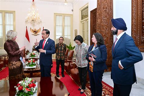 Foto Terima Presiden Bank Dunia Presiden Jokowi Bahas Reformasi