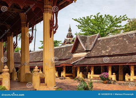 Wat Sisaket Temple in Vientiane City Old Architecture and Buddha ...