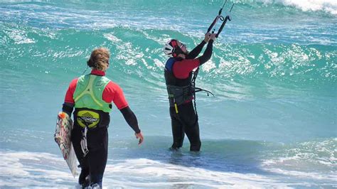 Kitesurfing Lessons - from the Leading Kitesurfing School in Cape Town