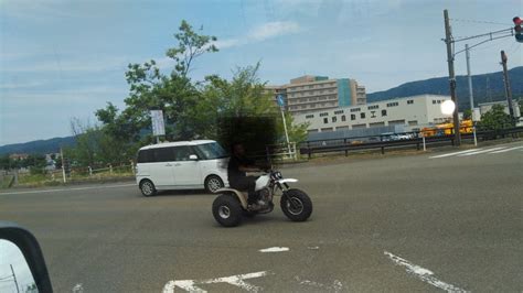 小言見たいですが・ノーヘルは勘弁して欲しいなぁノ´Д`ノ 酔いどれアングラーyota の日常