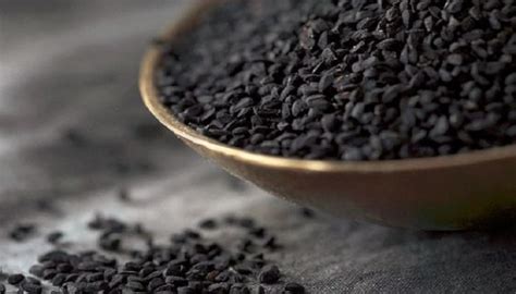 Beneficios Del Aceite De Semilla Negra Que Debes Conocer