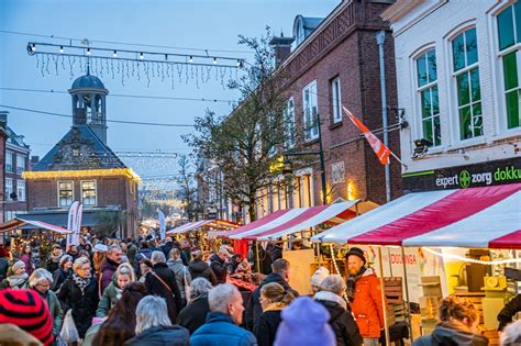 Fotonieuws Gezellige En Drukke Kerstfair In Dokkum W Ldnet