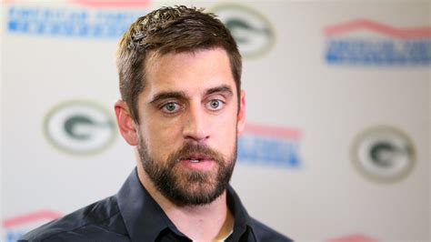 Aaron Rodgers Explains Why He Got His New Hairstyle | WSH