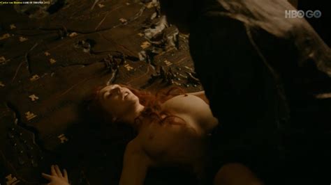 Carice Van Houten Nue Dans Game Of Thrones