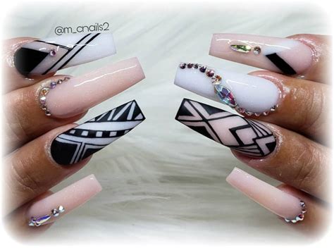 Pin By Sheila On U As Decoradas Short Acrylic Nails Designs Edgy