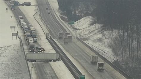 Lanes Reopened After Jackknifed Semi Shuts Down I 71 Sb At Jeremiah