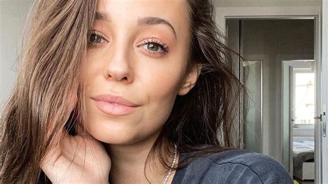 Izabella Krzan T Skni Za Wakacjami Pokaza A Si W Bikini Wp Gwiazdy