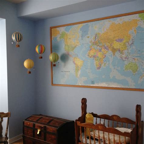 Pin By Whitney Beckett On Hot Air Balloon Nursery Small Baby Room Baby Room Themes Baby Room