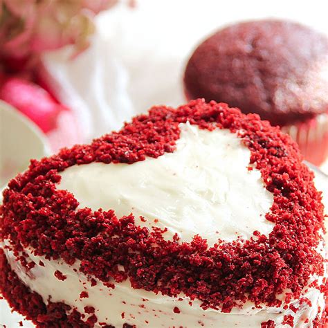 Buy Send Red Velvet Heart Cream Cake Half Kg Online Ferns N Petals