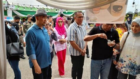 Festival Kuliner Kota Jambi Lombakan Gulai Terjun Masakan Khas