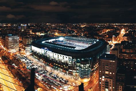 Grupo SANJOSE ESTADIO SANTIAGO BERNABÉU REAL MADRID