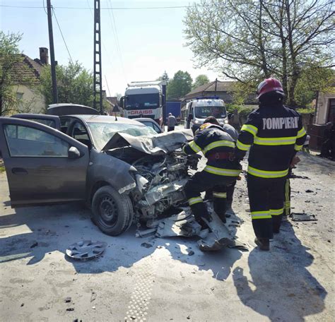 Ofer Din Sibiu Implicat Ntr Un Accident Mortal Pe Dn La Arad