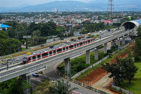 Adhi Karya ADHI Terima Pembayaran Proyek LRT Rp17 Triliun