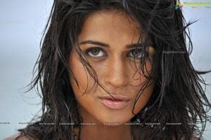 Super Hot Shraddha Das In A String Bikini High Resolution Posters