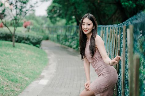 K Asian Bokeh Pose Brunette Girl Glance Glasses Hands