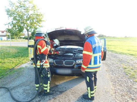 Meldung Brennender Pkw Feuerwehr Holzgerlingen