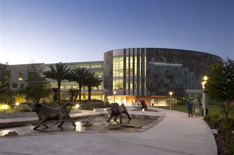 USF Marshall Center – Conner Landscape Architects