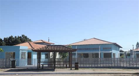 Prefeito e vice prefeito visitam obras do Centro de Convivência do