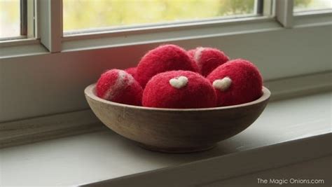 Felted Pebbles The Magic Onions