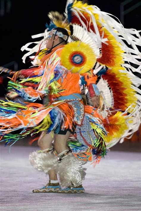 Native Americans Dancing Celebration Celebrating Heritage Indians Dress Costume Colorful