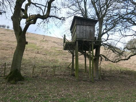 Bird Hide Thixen Dale Christine Johnstone Cc By Sa 2 0 Geograph