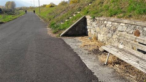 Sradicano Una Fontanella E La Buttano In Un Fosso Cronaca