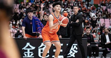 Basketball Top5 影快訊最後兩分鐘連砍10分！「69大魔王」盧峻翔一戰封神 率領行猿逆轉富邦隊史最長七連勝紀錄續寫