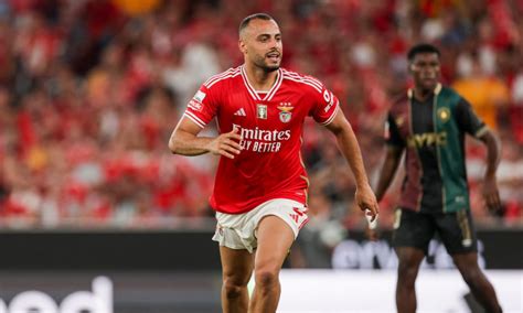 Benfica POR define valor para negociar Arthur Cabral Ceará pode