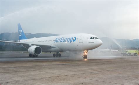 Air Europa inicia sus operaciones en Quito con una proyección de