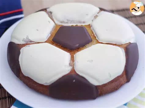 Gâteau ballon de football Recette Ptitchef