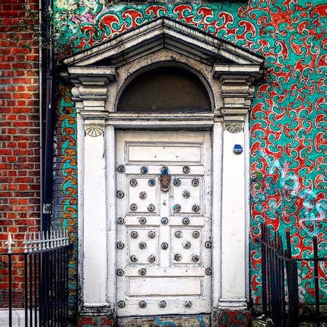 Discovering Dublin Doors – Dublins Doors