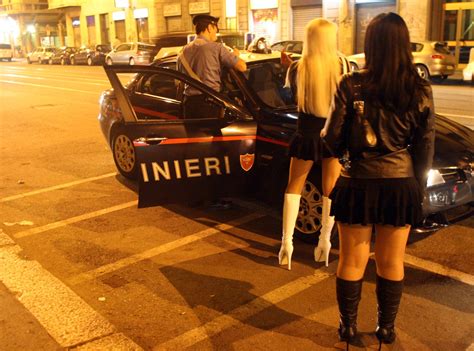 Carabiniere In Arresto Per Favoreggiamento A Una Prostituta