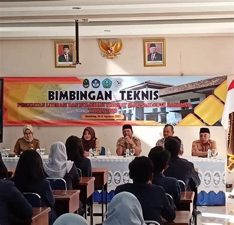 Bimbingan Teknis Penguatan Literasi Dan Numerasi Tingkat SMA SMK Kota