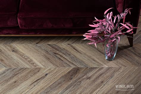 Виниловый ламинат Vinilam Parquet Chevron Шеврон Лувр I107516 купить ...