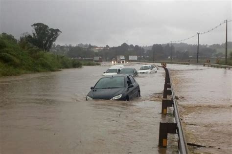 Em três dias chove em Ponta Grossa o que era esperado para todo o mês