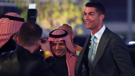 Cristiano Ronaldo En Al Nassr Las Mejores Imágenes De Su Presentación