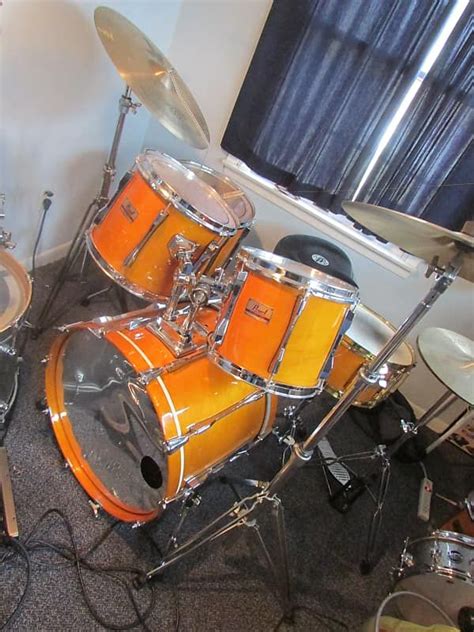 Pearl Mlx W Classic Snare Early Nineties Liquid Amber Reverb Snare Drum And Bass Snare Drum