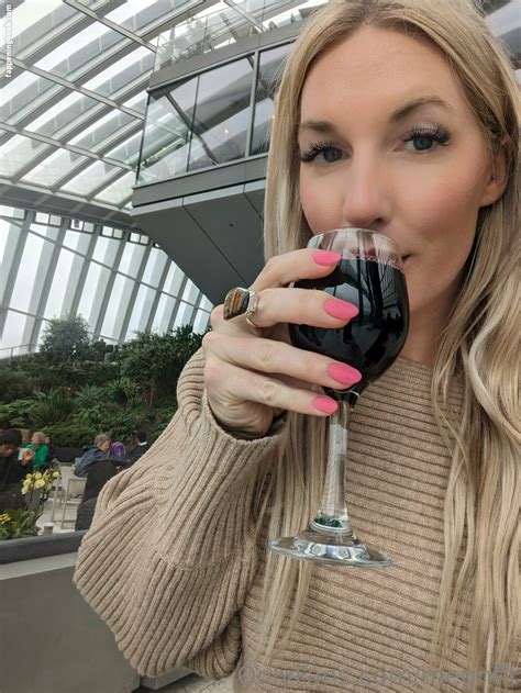 Meg N Fit Megnfit Nude OnlyFans Leaks Fappening FappeningBook