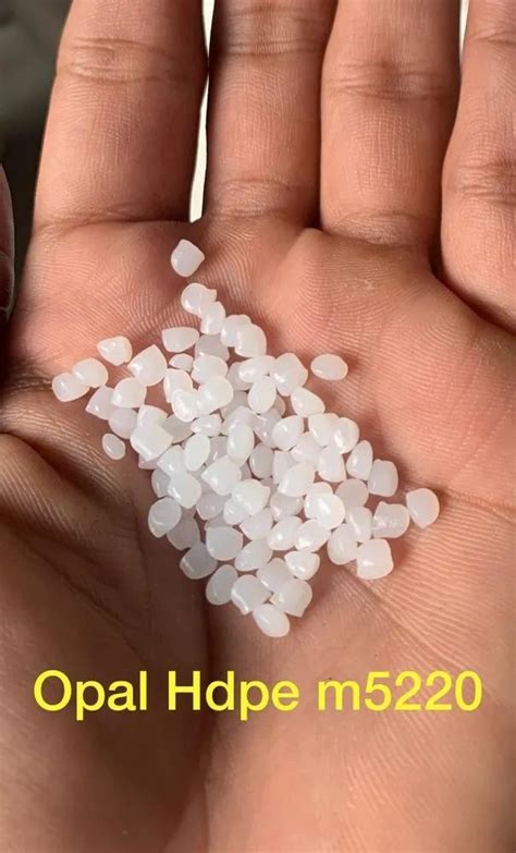 White M5220 OPAL HDPE Injection Moulding Granules Packaging Size 25kg