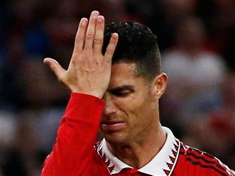 Liverpool Star Puts Ronaldo To Shame With Man Utd Icon Looking Even