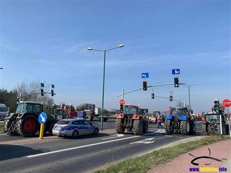 Trwa protest rolników w powiecie lublinieckim ZDJĘCIA Lubliniec Info