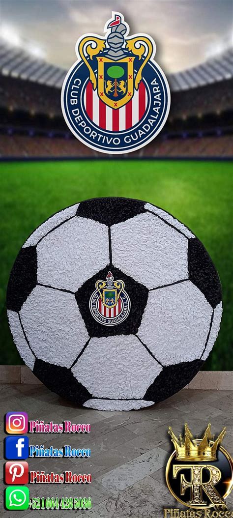 Piñata de pelota de fútbol