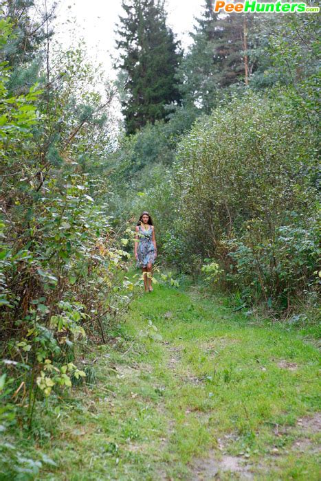 Peeing Porn Cute Babe Plays Watersports On XXX Dessert Picture 1