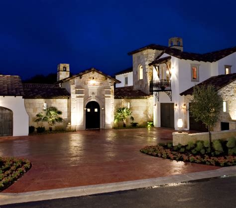 Residential Outdoor Lighting San Antonio - Landscape Lighting