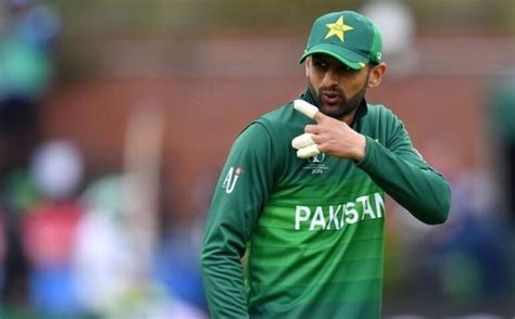 thinking  retiring malik  enjoying playing  leagues