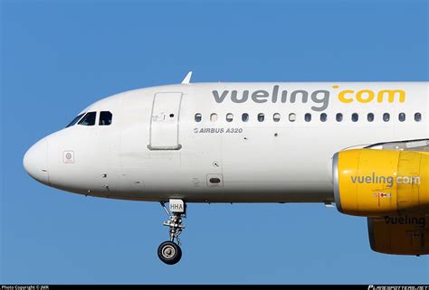 EC HHA Vueling Airbus A320 214 Photo By JMR ID 571315 Planespotters Net