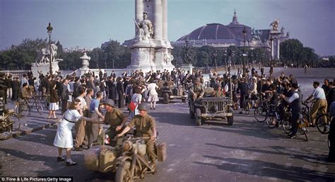 Stunning And Rare Full Colour Images From World War Ii Daily Mail Online