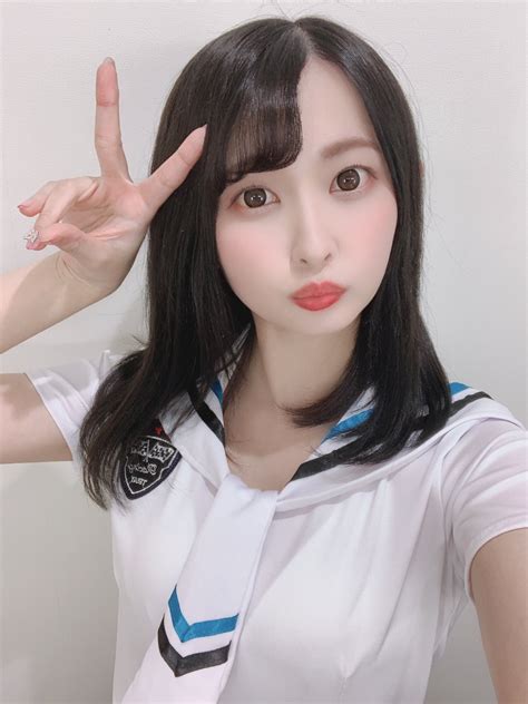 梓ヒカリ🐰 On Twitter 配信ありがとうございました🫰💙 キャンペーンで30オフになってるから今日の夜は私の作品見てね〜ദി