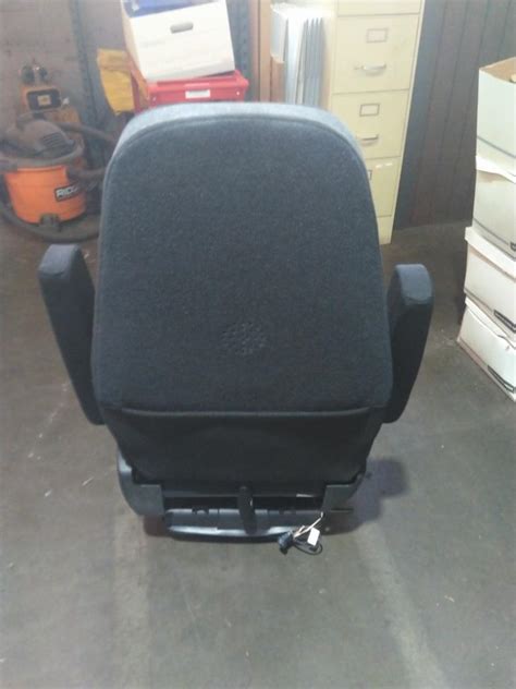 Freightliner Cascadia Seat Front Shop Parts Lkq Heavy Truck